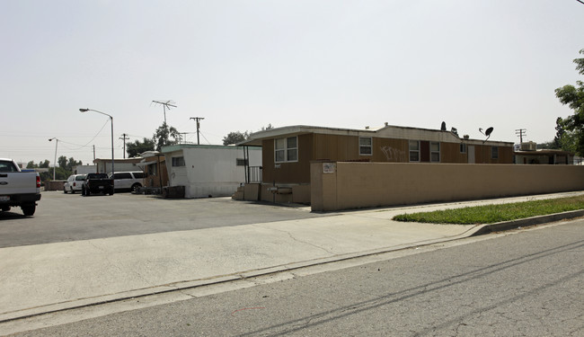 Colton Mobile Home Park in Colton, CA - Building Photo - Building Photo