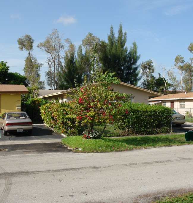 6440 NW 20th Ct in Fort Lauderdale, FL - Building Photo - Building Photo