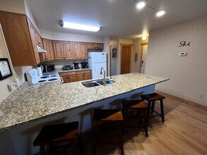 720 Lagoon Dr in Frisco, CO - Building Photo - Building Photo