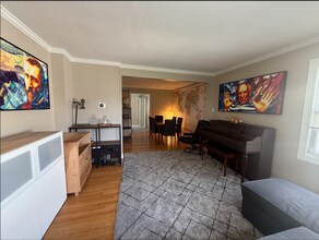 5540 Fairview Ave in Chicago, IL - Building Photo - Building Photo