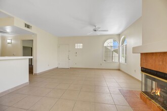 2251 Wigwam Pkwy in Henderson, NV - Building Photo - Building Photo