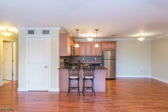 510 Franklin Ave in Nutley, NJ - Building Photo - Building Photo