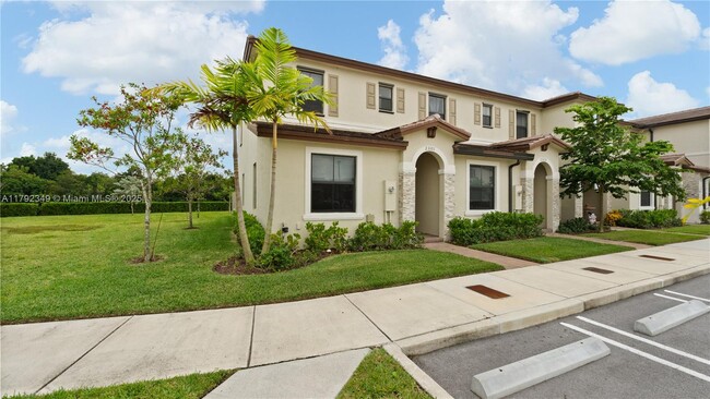 23101 SW 99th Ave in Cutler Bay, FL - Building Photo - Building Photo