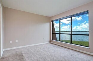 1836 N Crystal Lake Dr, Unit 37