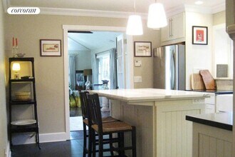 144 Woodbine Dr in East Hampton, NY - Building Photo - Building Photo