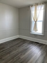 204 Duke St in Miramichi, NB - Building Photo - Building Photo