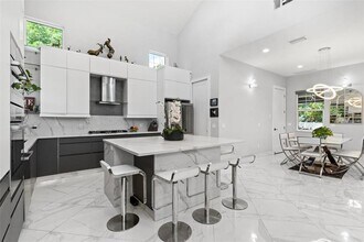 475 27th Ave N in St. Petersburg, FL - Building Photo - Building Photo