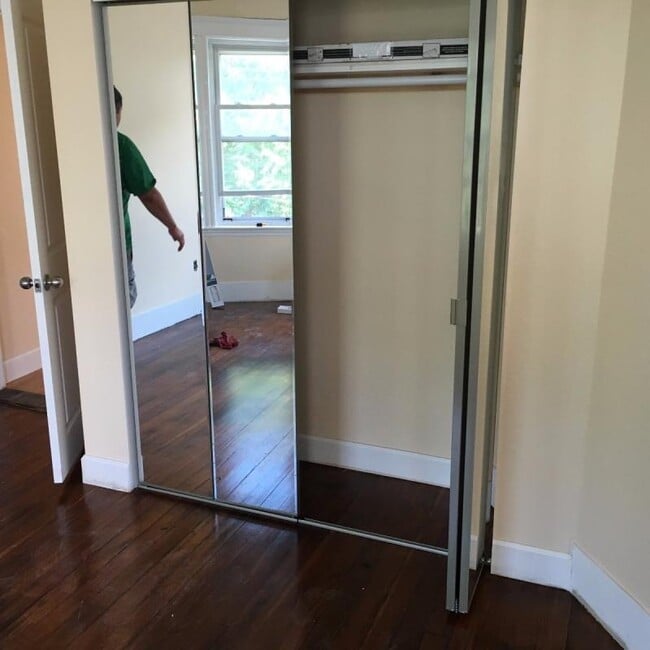 120 Gladstone St, Unit 3 in Boston, MA - Building Photo - Building Photo