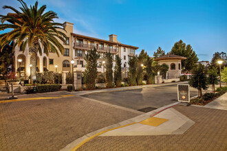 Renaissance Square in Concord, CA - Building Photo - Building Photo