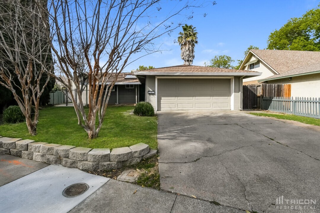810 Capstan Ct in Vacaville, CA - Building Photo