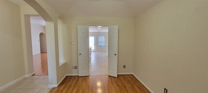 16306 April Ridge Dr in Houston, TX - Building Photo - Building Photo