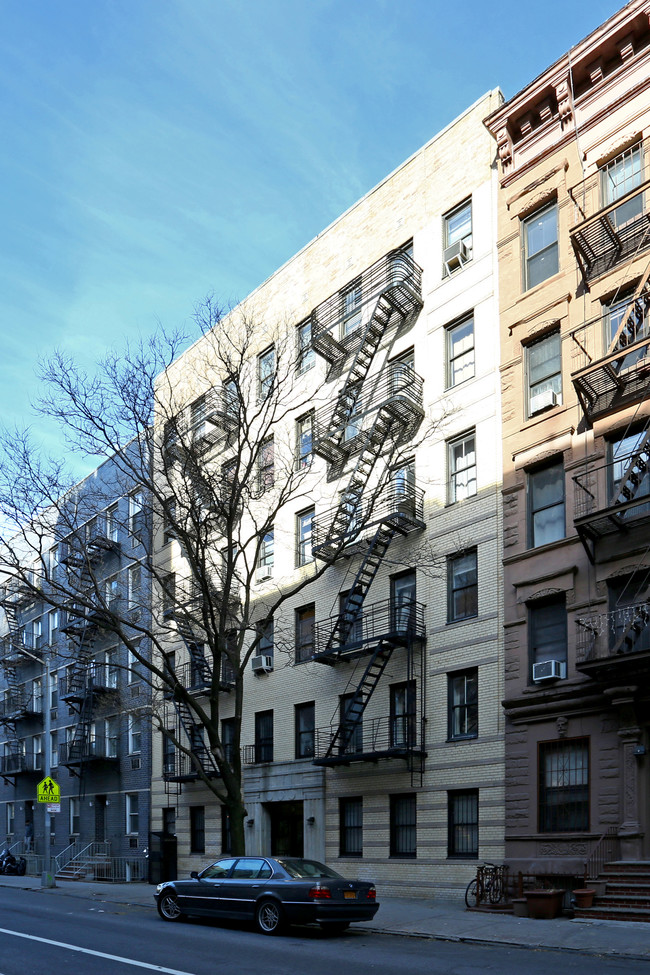 313-315 W 21st St in New York, NY - Foto de edificio - Building Photo