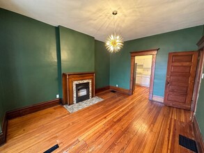 105 W Hubbard Ave in Columbus, OH - Building Photo - Building Photo