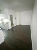 337 SW 10th Ave in Miami, FL - Building Photo