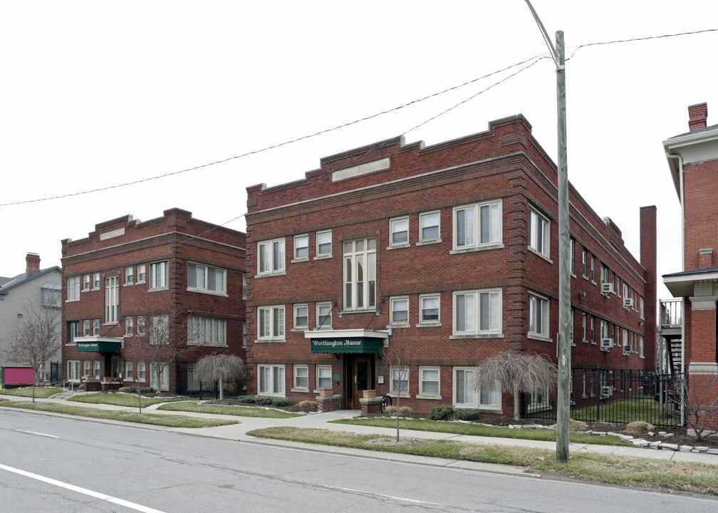 Worthington Manor Apartments in Fort Wayne, IN - Building Photo