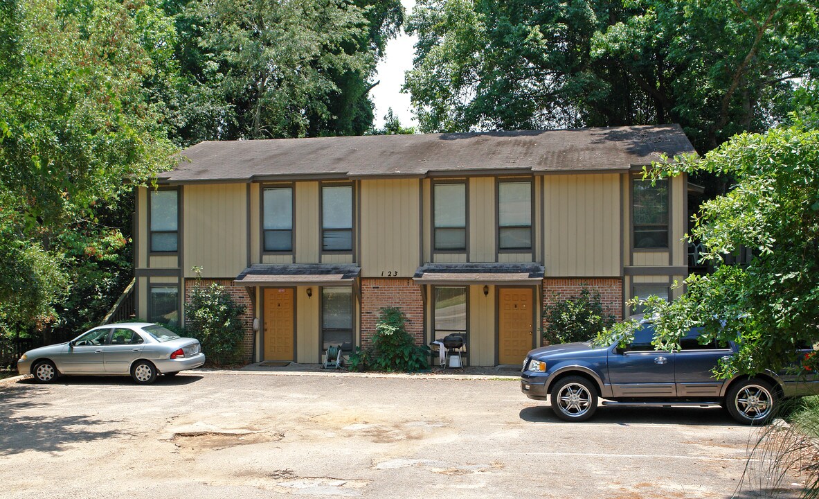 123 Locke St in Tallahassee, FL - Building Photo