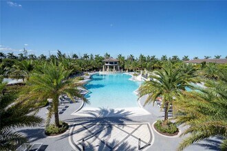 8850 NW 97th Ave, Unit 103 in Doral, FL - Building Photo - Building Photo
