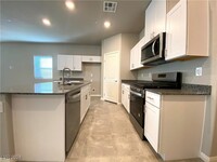 10197 Sequoia Fls Pl, Unit 17 in Las Vegas, NV - Building Photo - Building Photo