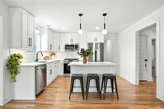 1597 Glenwood Ave SE in Atlanta, GA - Building Photo - Building Photo
