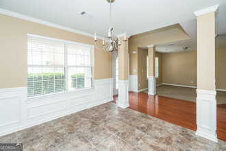 7317 Spoleto Loop in Fairburn, GA - Foto de edificio - Building Photo