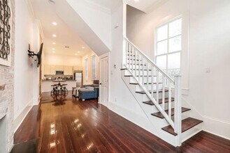 1523 Carondelet St in New Orleans, LA - Building Photo - Building Photo