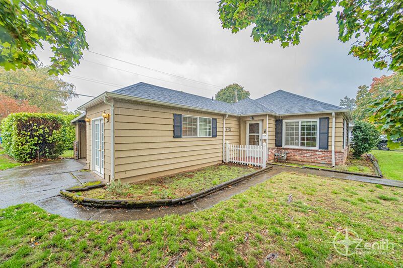 4005 NW Grant St in Vancouver, WA - Foto de edificio
