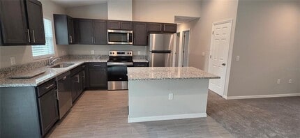 26438 Brahma Dr in Zephyrhills, FL - Building Photo - Building Photo