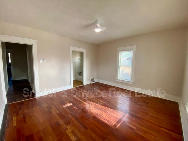 39 Brown St in Barberton, OH - Building Photo - Building Photo