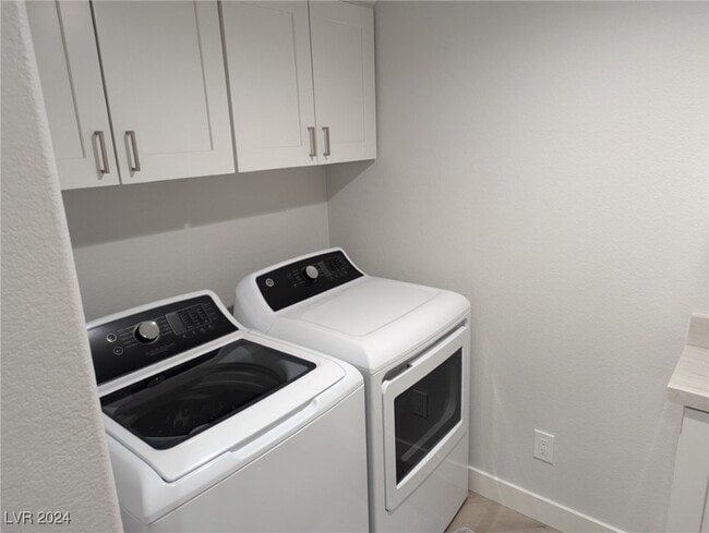 10124 Rising Tree St in Las Vegas, NV - Building Photo - Building Photo