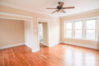 4449 N Damen Ave in Chicago, IL - Building Photo - Building Photo
