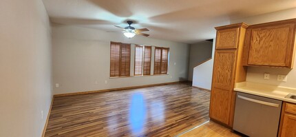1229 SE Village View Ln in Ankeny, IA - Building Photo - Building Photo