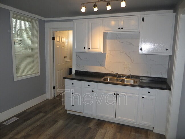 191 Hampshire St in Buffalo, NY - Building Photo - Building Photo