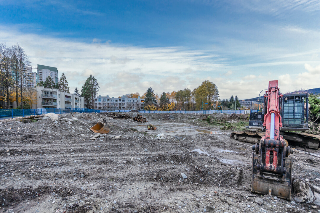 Robert Nicklin Place in Coquitlam, BC - Building Photo