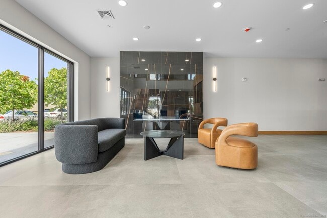 9 John St in Clinton, CT - Building Photo - Building Photo