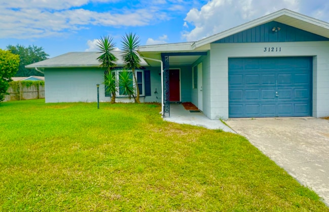 31211 Stoney Brook Dr in Brooksville, FL - Building Photo - Building Photo