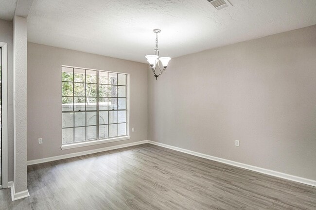 property at 1702 Athens Dr