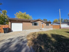 308 Loomis Ave in Colorado Springs, CO - Building Photo