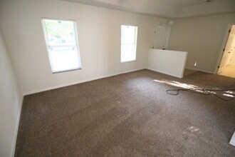 4580 NE 16th Ter in Gainesville, FL - Building Photo - Building Photo
