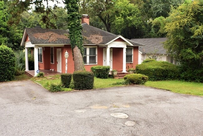 2522 Blossom St in Columbia, SC - Building Photo - Building Photo