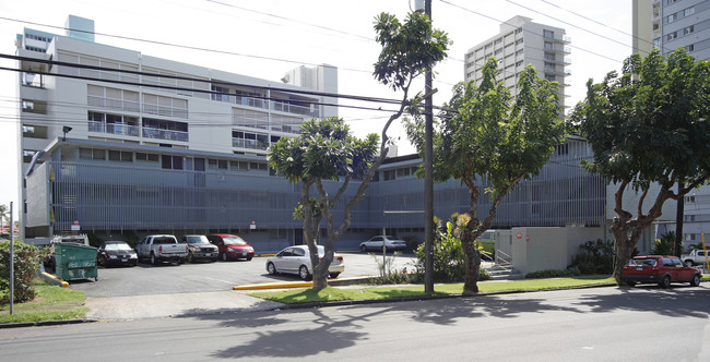 Wilola Apartments in Honolulu, HI - Building Photo - Building Photo