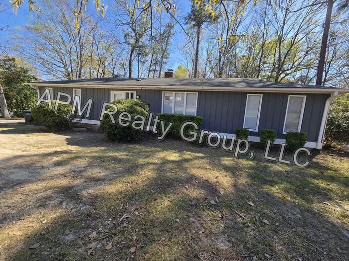 401 S Royal Tower Dr in Irmo, SC - Building Photo