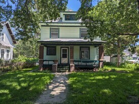 1116 S Glass St in Sioux City, IA - Building Photo