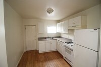 127 N Port St photo'