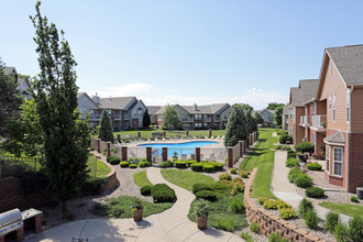 Tradition by Broadmoor in Omaha, NE - Foto de edificio - Building Photo