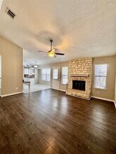 9110 United Kingdom Dr in Austin, TX - Building Photo - Building Photo