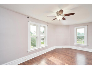1214 Beardsley St, Unit B in Akron, OH - Building Photo - Building Photo