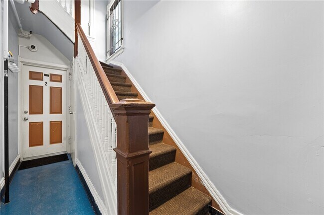 142 W Ferry St in Buffalo, NY - Building Photo - Building Photo