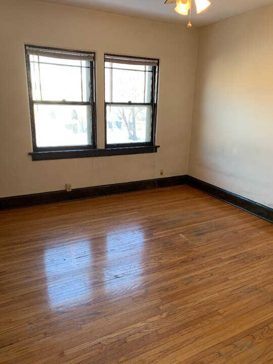 542 Lincoln Ave in St. Paul, MN - Building Photo