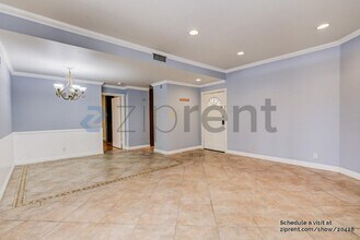 601 N Kenwood St in Glendale, CA - Building Photo - Building Photo