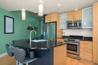 1511 Champa St in Denver, CO - Building Photo - Building Photo